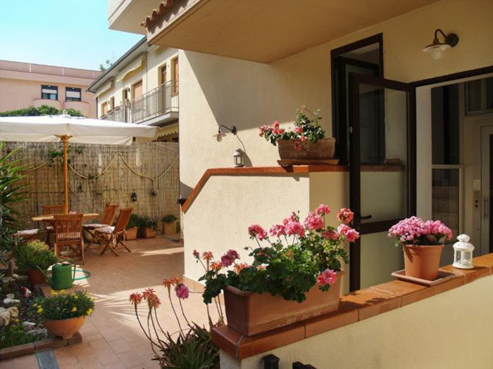 Residence Teclini Castiglione della Pescaia Exteriör bild