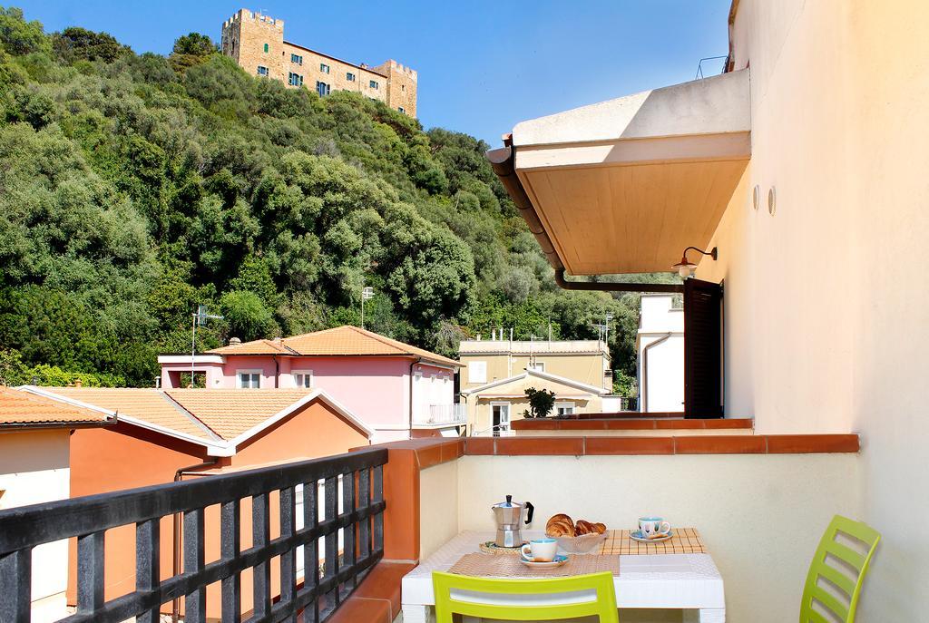 Residence Teclini Castiglione della Pescaia Exteriör bild