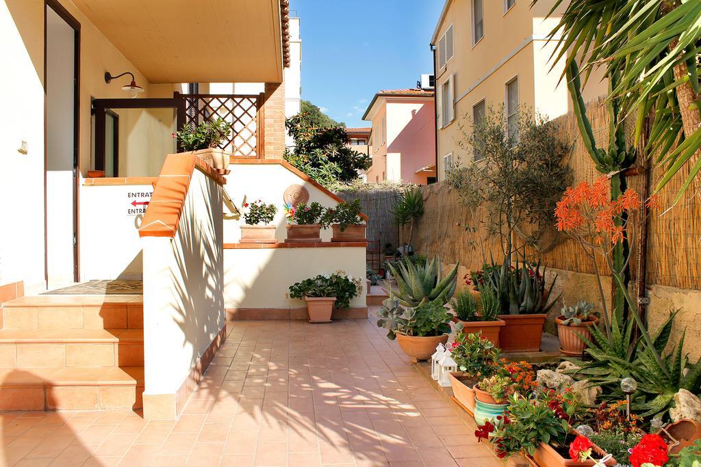 Residence Teclini Castiglione della Pescaia Exteriör bild