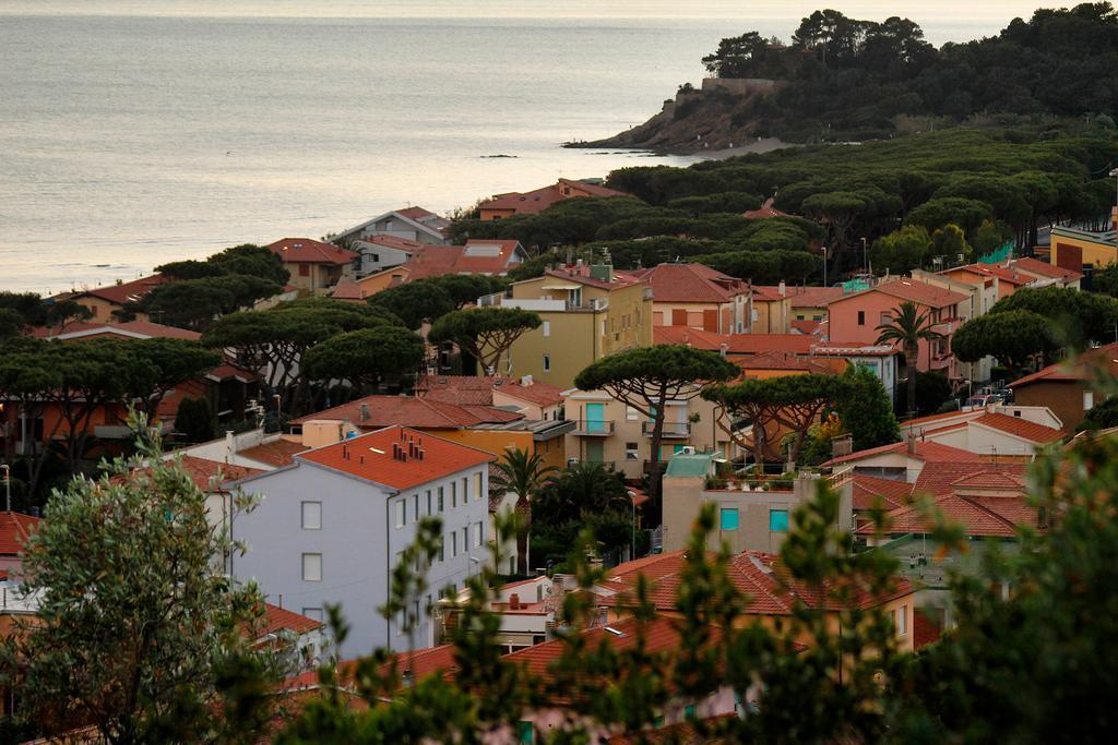 Residence Teclini Castiglione della Pescaia Exteriör bild
