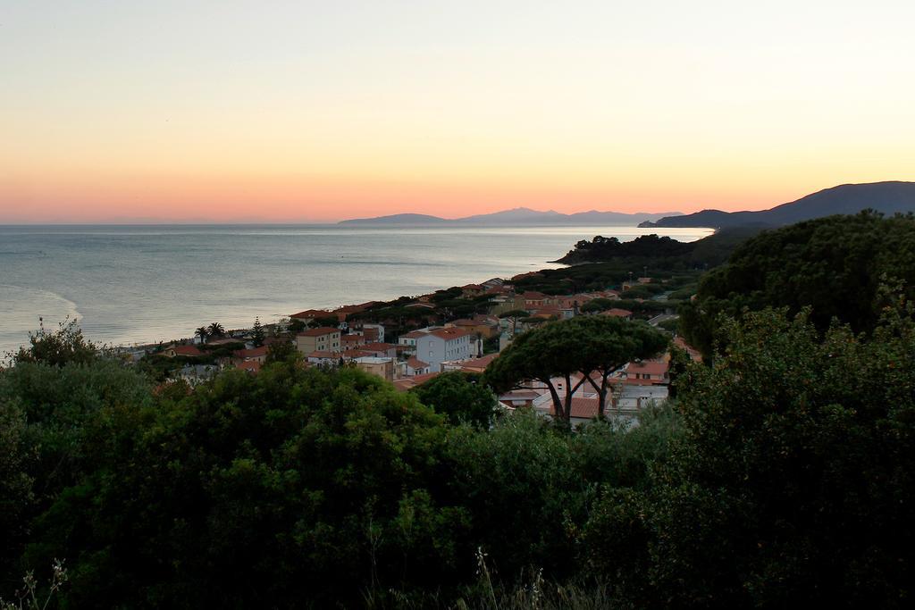 Residence Teclini Castiglione della Pescaia Exteriör bild